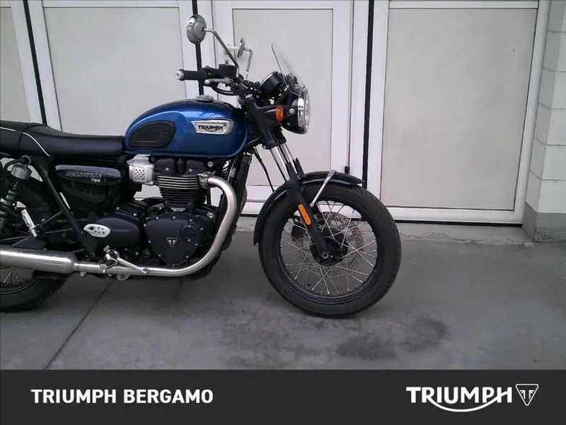 Triumph Bonneville T100 Chrome Edition (2023) (8)