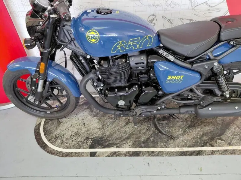 Royal Enfield Shotgun 650 (2024 - 26) (2)