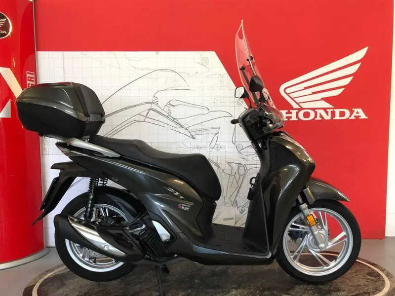 Honda SH 150i (2020 - 23) (2)