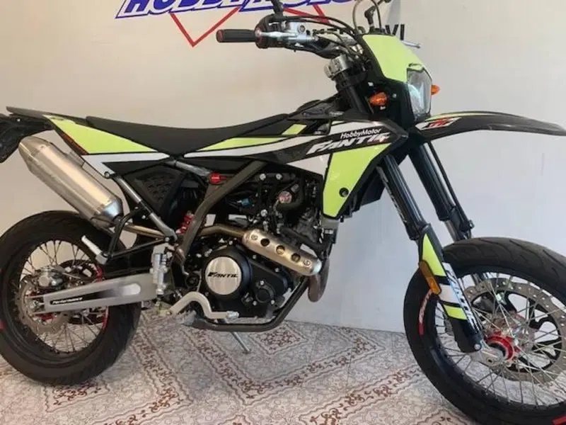 Fantic Motor XMF 125 Motard Performance 4T (2023 - 24)