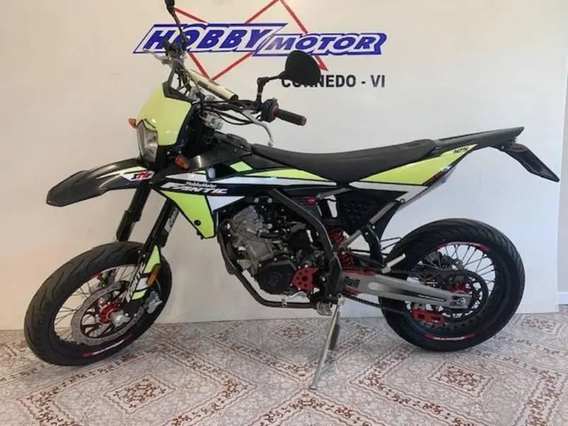 Fantic Motor XMF 125 Motard Performance 4T (2023 - 24) (4)