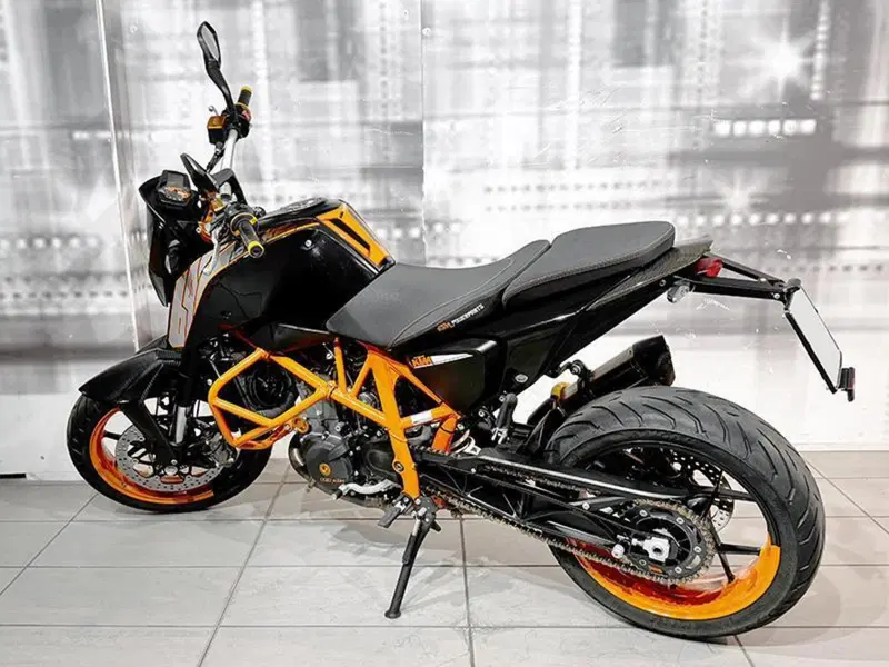 KTM 690 Duke (2012 - 16) (2)