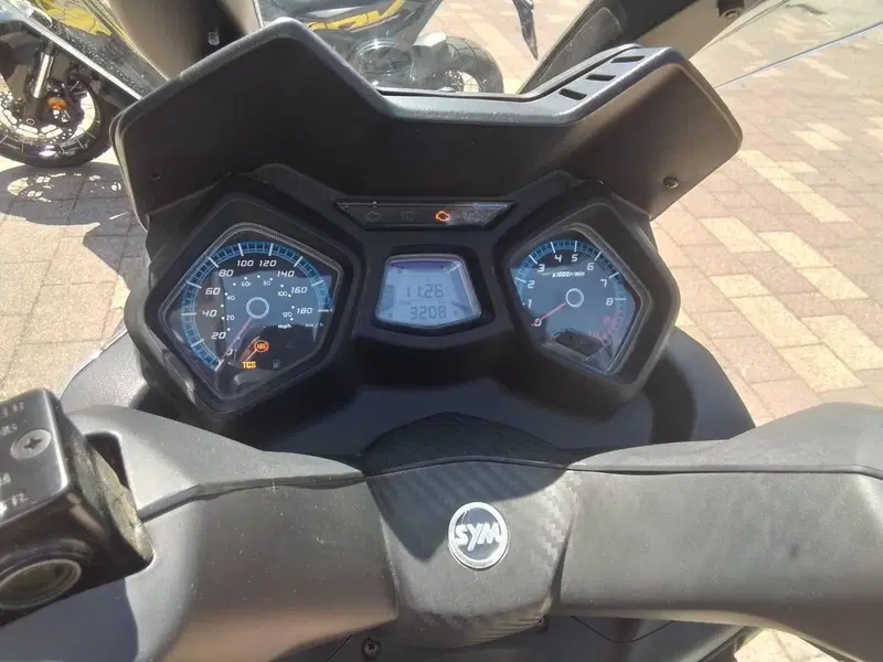 Sym Joymax 300 Z+ (2021 - 24) (20)