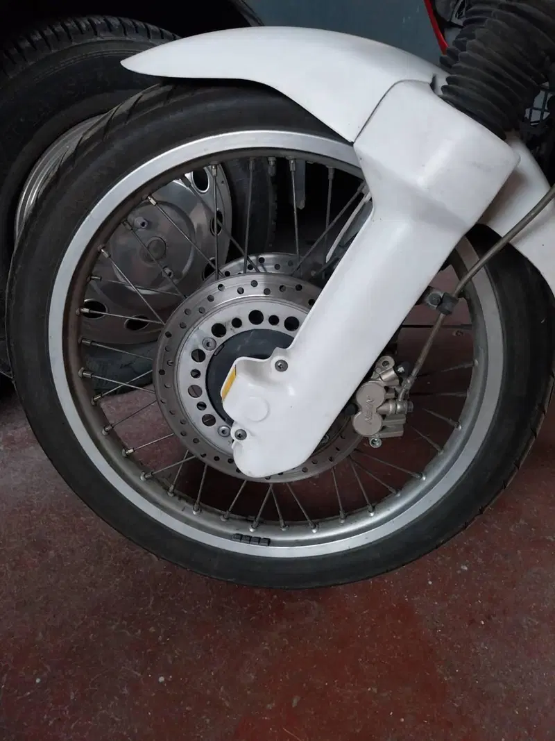 Honda Africa Twin XRV 750 (1996 - 02) (5)