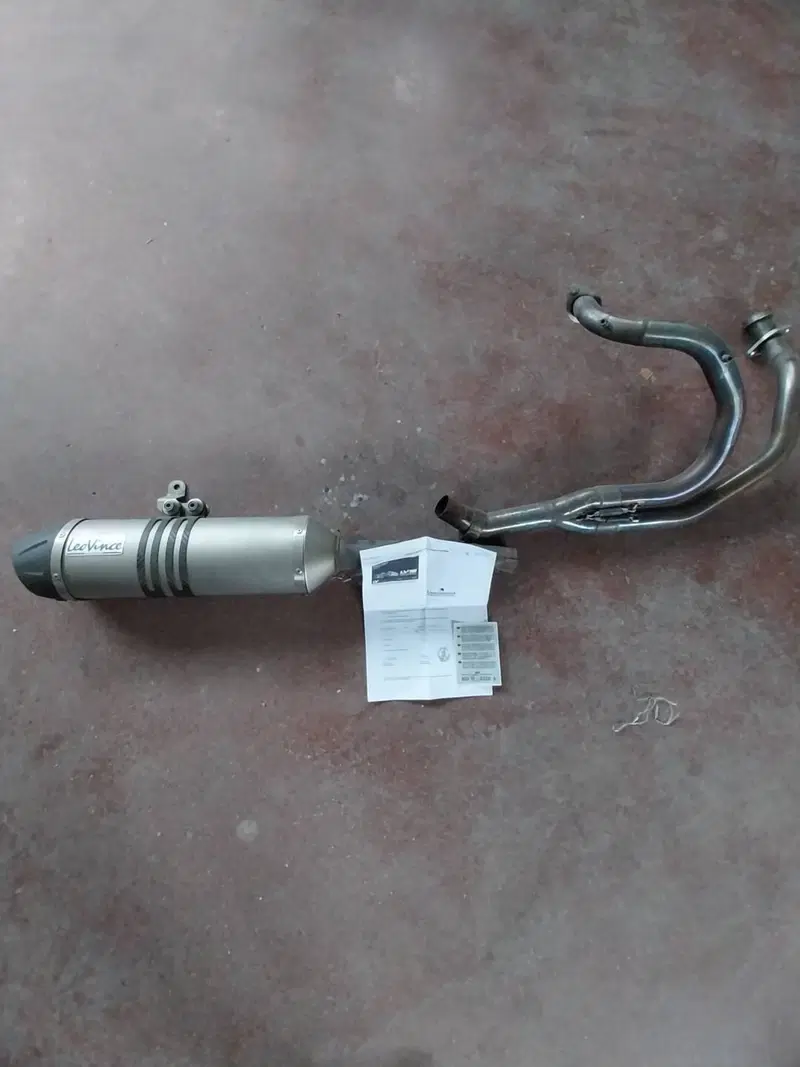 Honda Africa Twin XRV 750 (1996 - 02) (15)