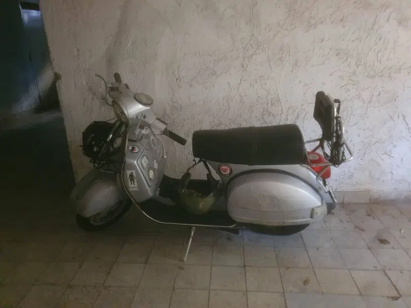 Piaggio Vespa 125 PX