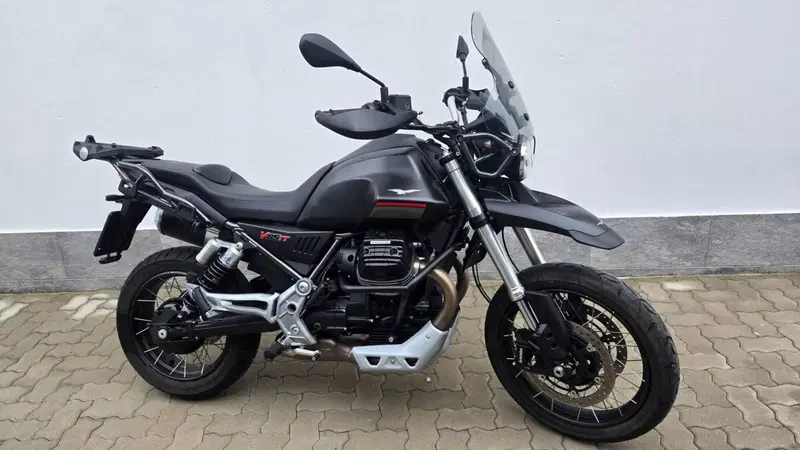 Moto Guzzi V85 TT (2021 - 23)