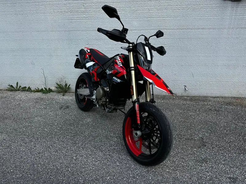 Ducati Hypermotard 698 Mono RVE (2024 - 26) (2)