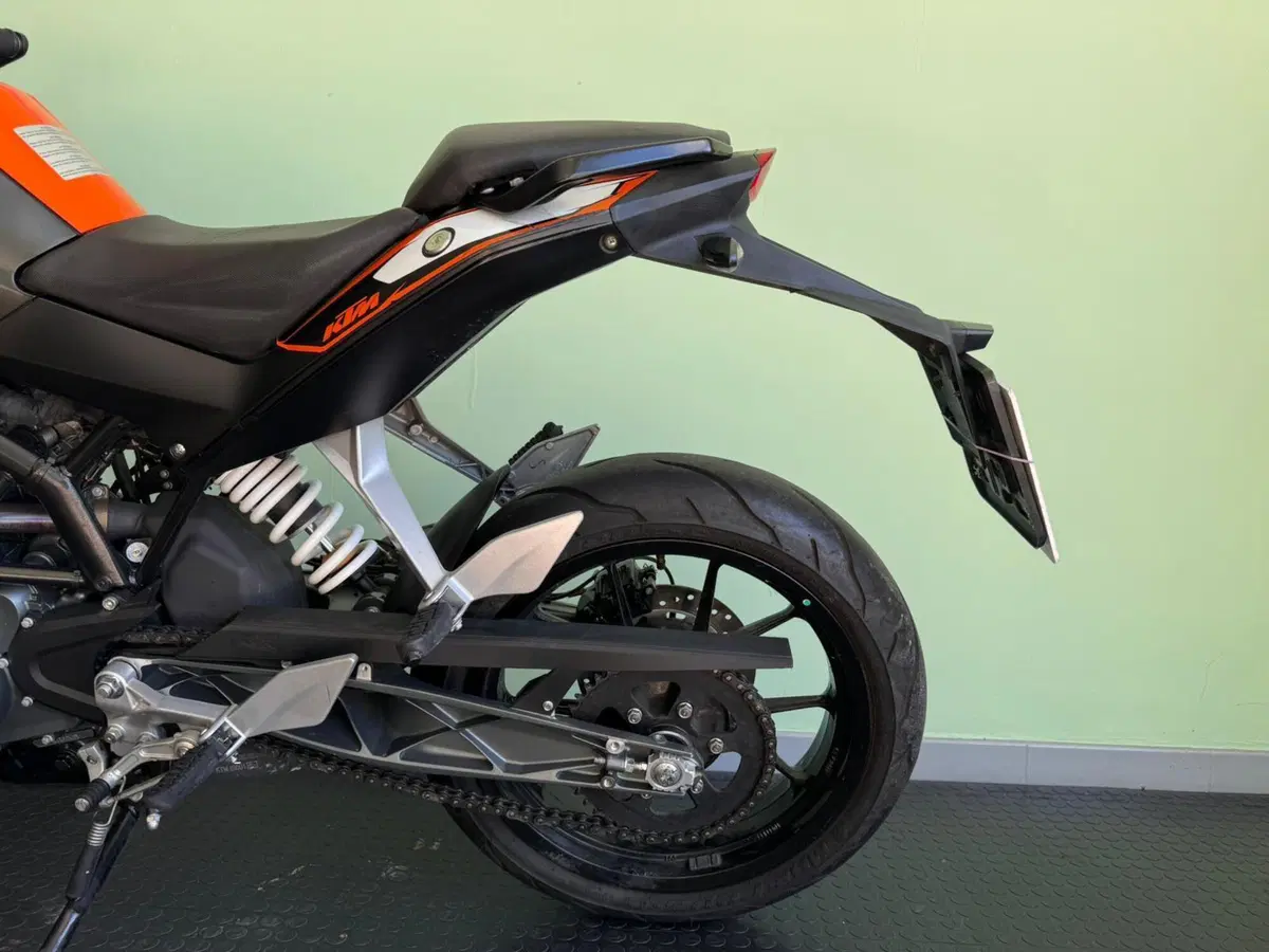 KTM 125 Duke ABS (2013 - 16) (5)