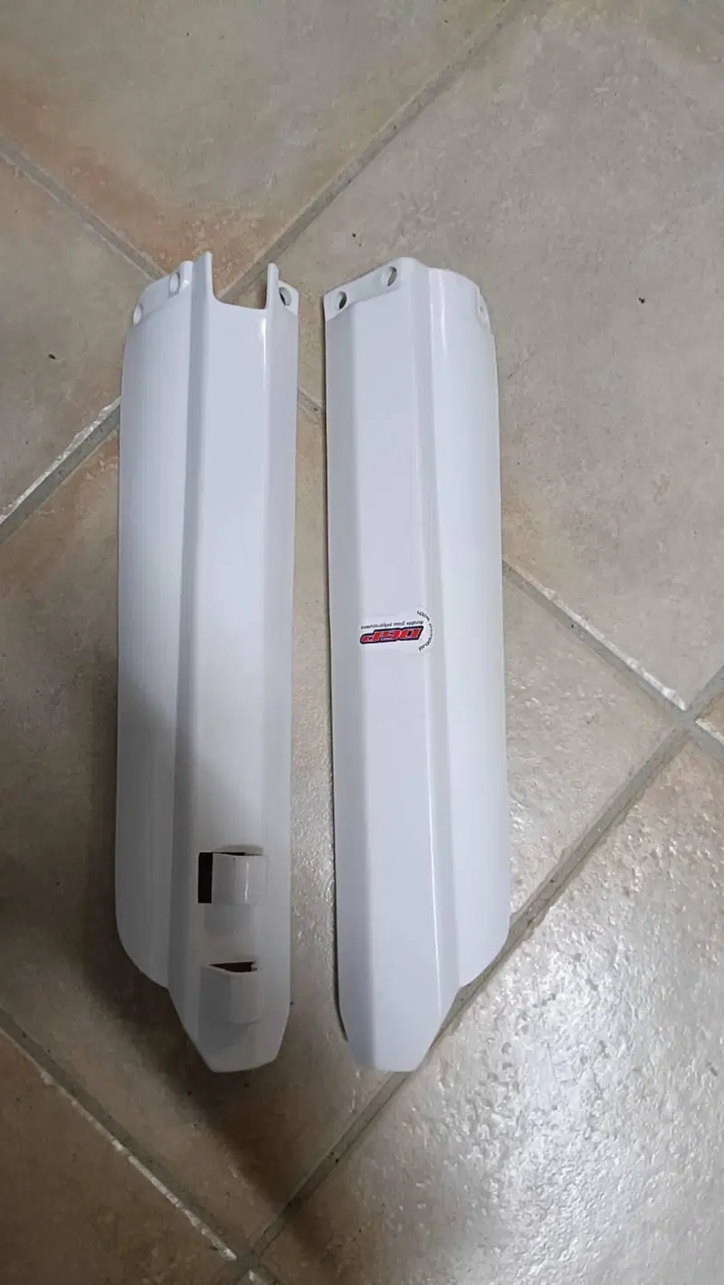 Plastiche Yz 125 Yamaha 96/01 (4)