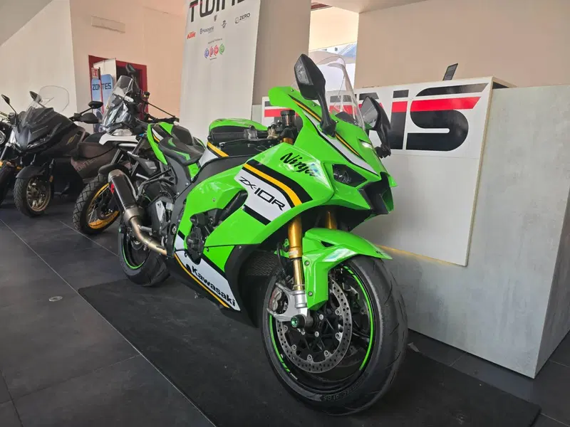 Kawasaki Ninja 1000 ZX-10R (2021 - 25) (2)