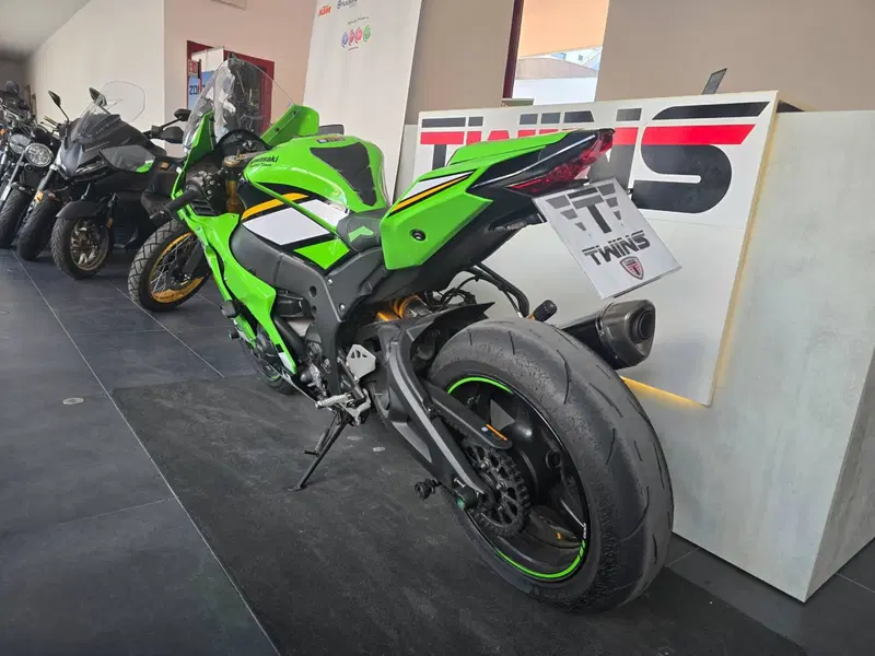 Kawasaki Ninja 1000 ZX-10R (2021 - 25) (6)