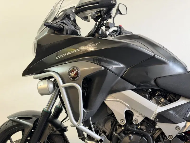 Honda Crossrunner ABS (2015 - 16) (4)