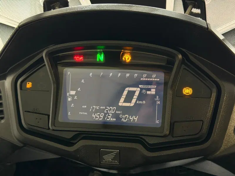 Honda Crossrunner ABS (2015 - 16) (12)