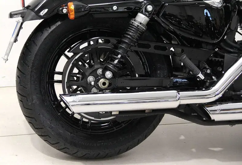 Harley-Davidson 1200 Forty-Eight (2016 - 20) (3)