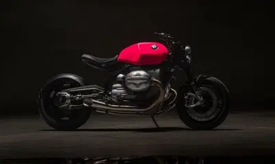 BMW R20, il colossale Big Boxer da due litri si prepara al debutto su strada?