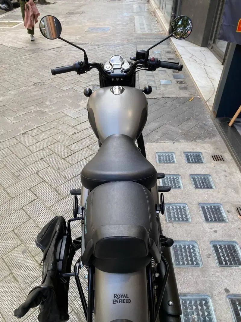 Royal Enfield Classic 350 (2021 - 26) (6)