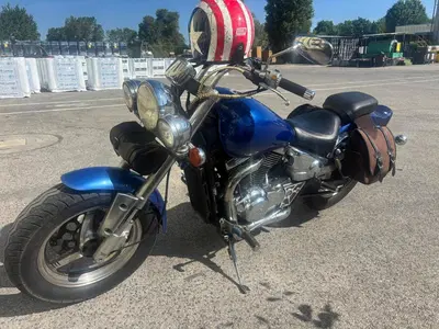 Suzuki Marauder VZ 800 usata