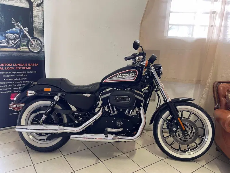 Harley-Davidson 883 R (2008 - 16) - XL 883R