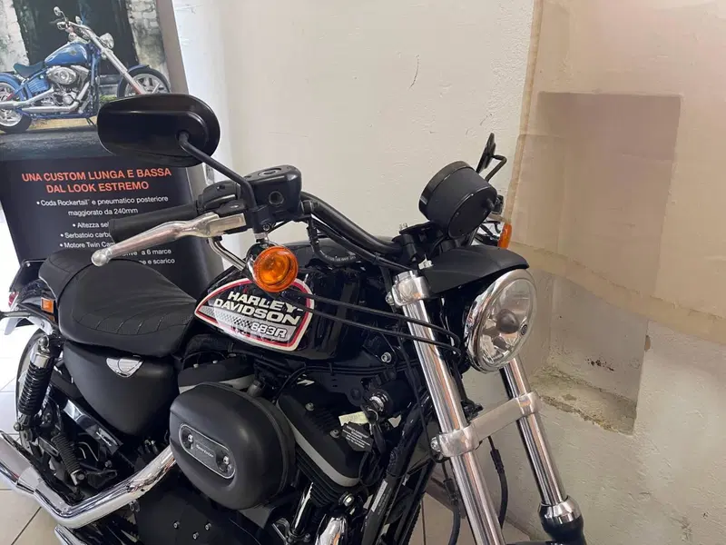 Harley-Davidson 883 R (2008 - 16) - XL 883R (4)