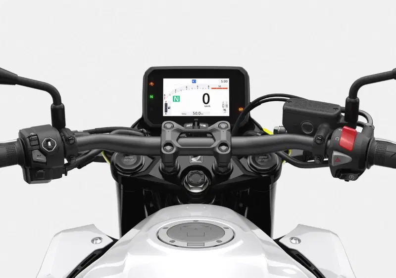 Honda CB 500 Hornet (2026) (3)