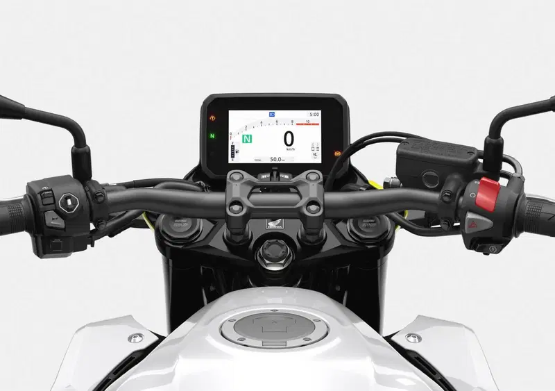 Honda CB 500 Hornet (2026) (4)