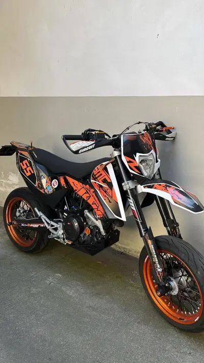 KTM 690 SMC (2008- 11) usata