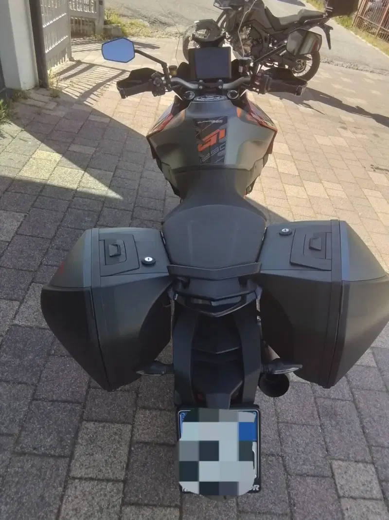 KTM 1290 Super Duke GT (2022 - 25) (7)