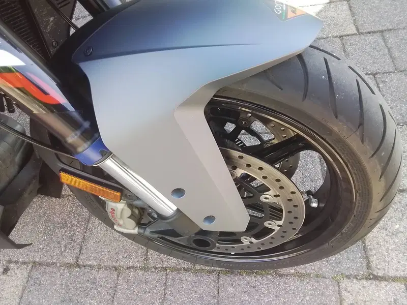 KTM 1290 Super Duke GT (2022 - 25) (15)