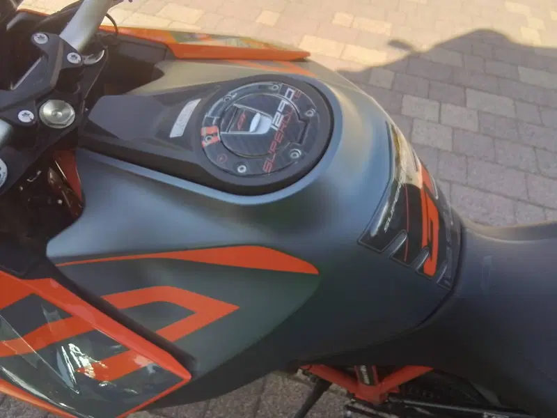 KTM 1290 Super Duke GT (2022 - 25) (20)