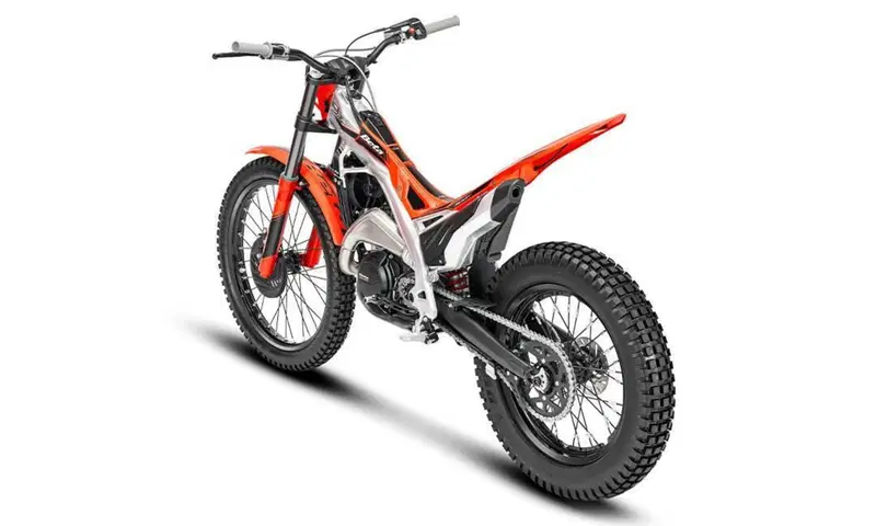 Betamotor Sincro 300 2T SS (2026) (2)