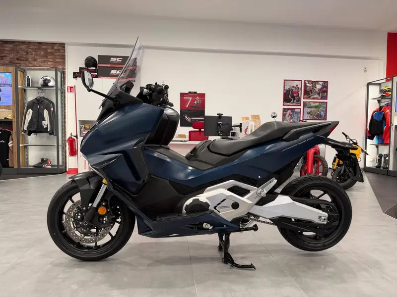 Honda Forza 750 DCT (2021 - 24) (3)