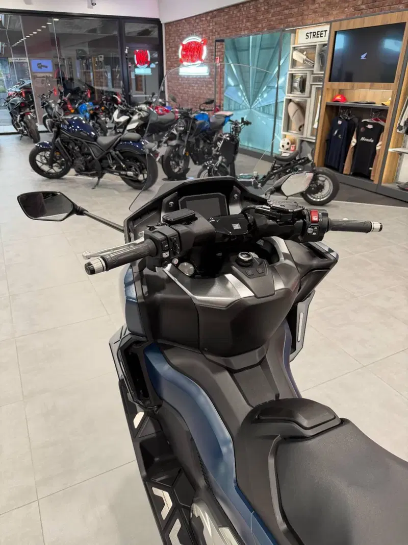 Honda Forza 750 DCT (2021 - 24) (8)