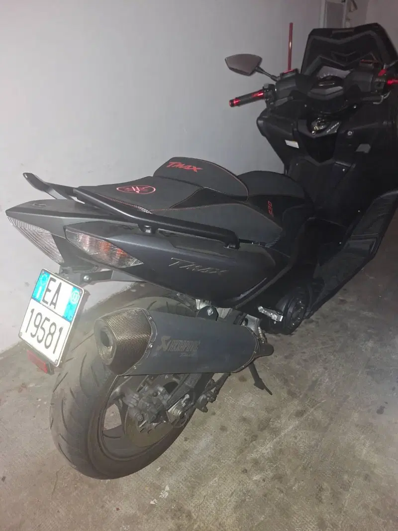 Yamaha T-Max 530 (2012 - 14) (4)