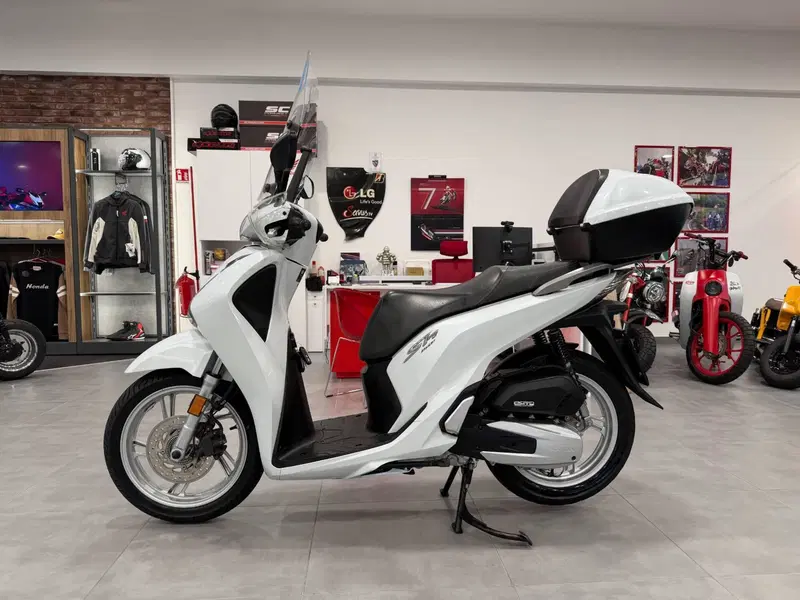Honda SH 150i (2017 - 19) (3)