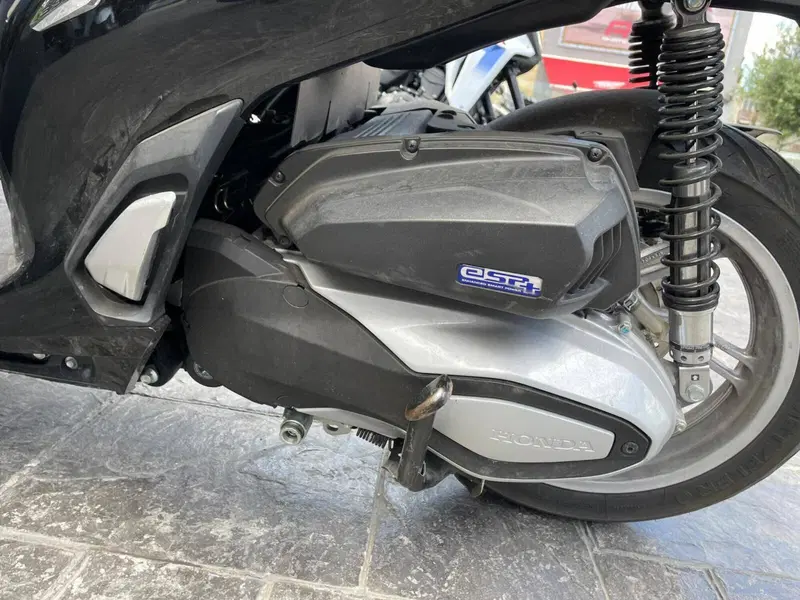 Honda SH 350 (2021 - 24) (4)