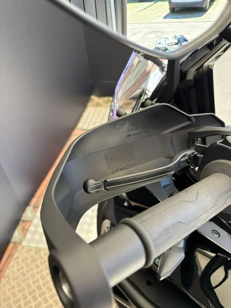 CFMOTO 800MT Explore (2023 - 26) (7)