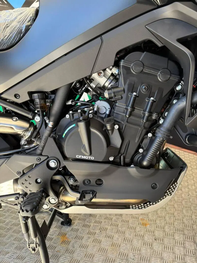 CFMOTO 800MT Explore (2023 - 26) (15)