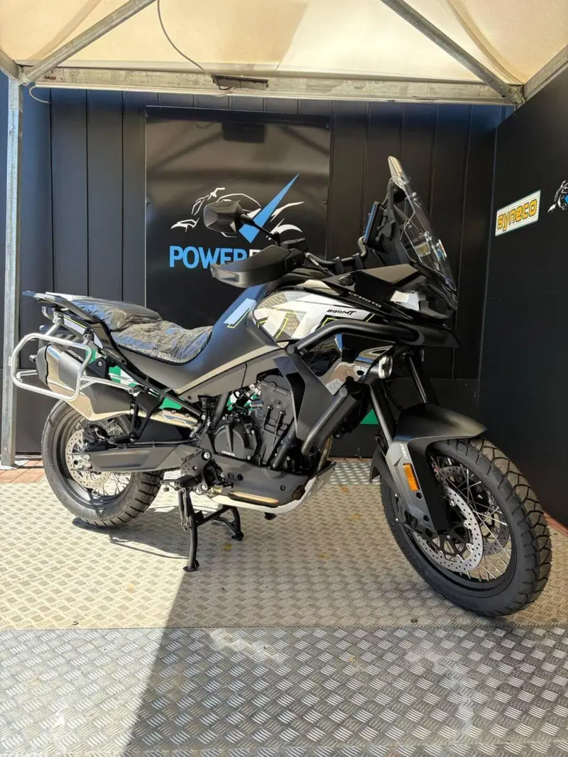 CFMOTO 800MT Explore (2023 - 26)