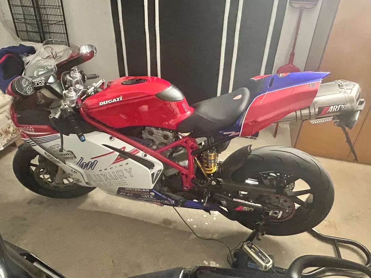 Ducati 999 (2005 - 06) (6)