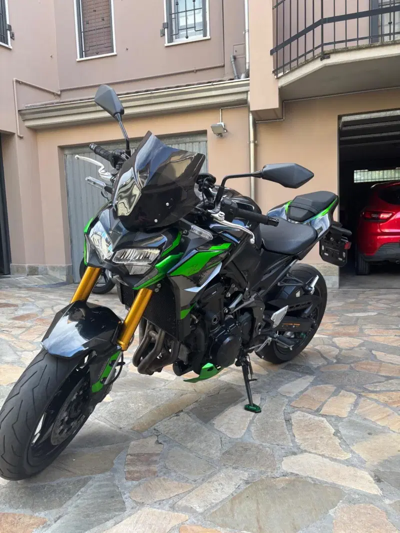 Kawasaki Z 900 (2021 - 24) (3)