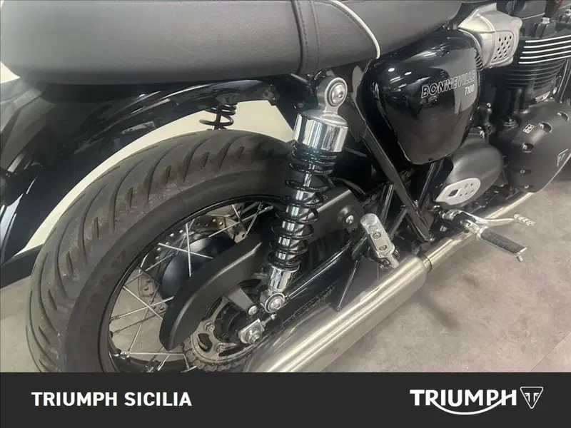 Triumph Bonneville T100 (2021 - 25) (17)