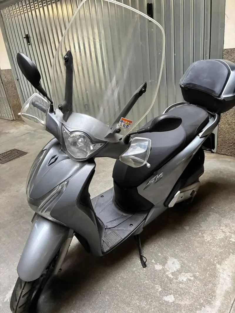 Honda SH 150i ABS (2013 - 16) (3)