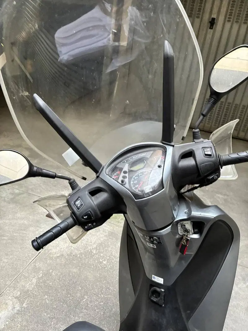 Honda SH 150i ABS (2013 - 16) (4)
