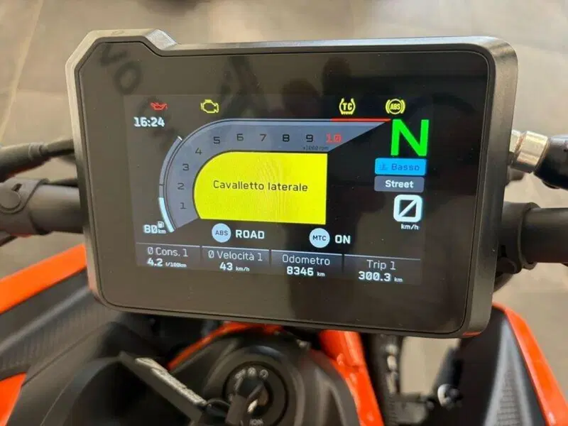KTM 390 Duke (2024 - 25) (4)