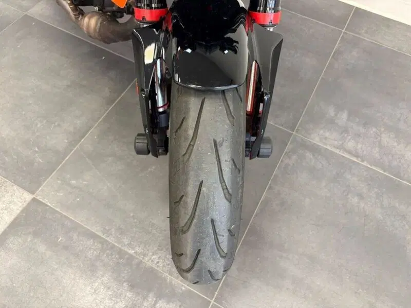 KTM 390 Duke (2024 - 25) (10)