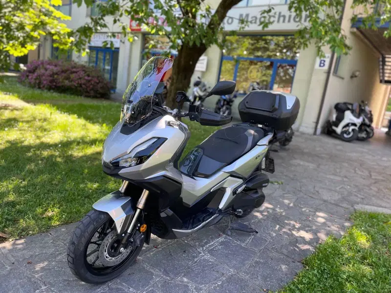 Honda ADV 350 (2022 - 24) (4)