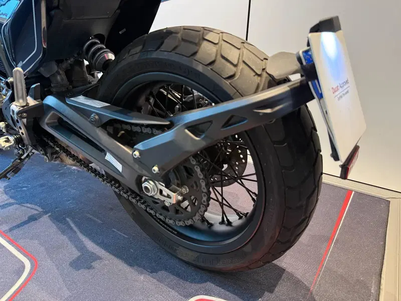 Ducati Scrambler 800 Nightshift (2023 - 24) (10)