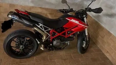 Ducati Hypermotard 796 (2012) usata