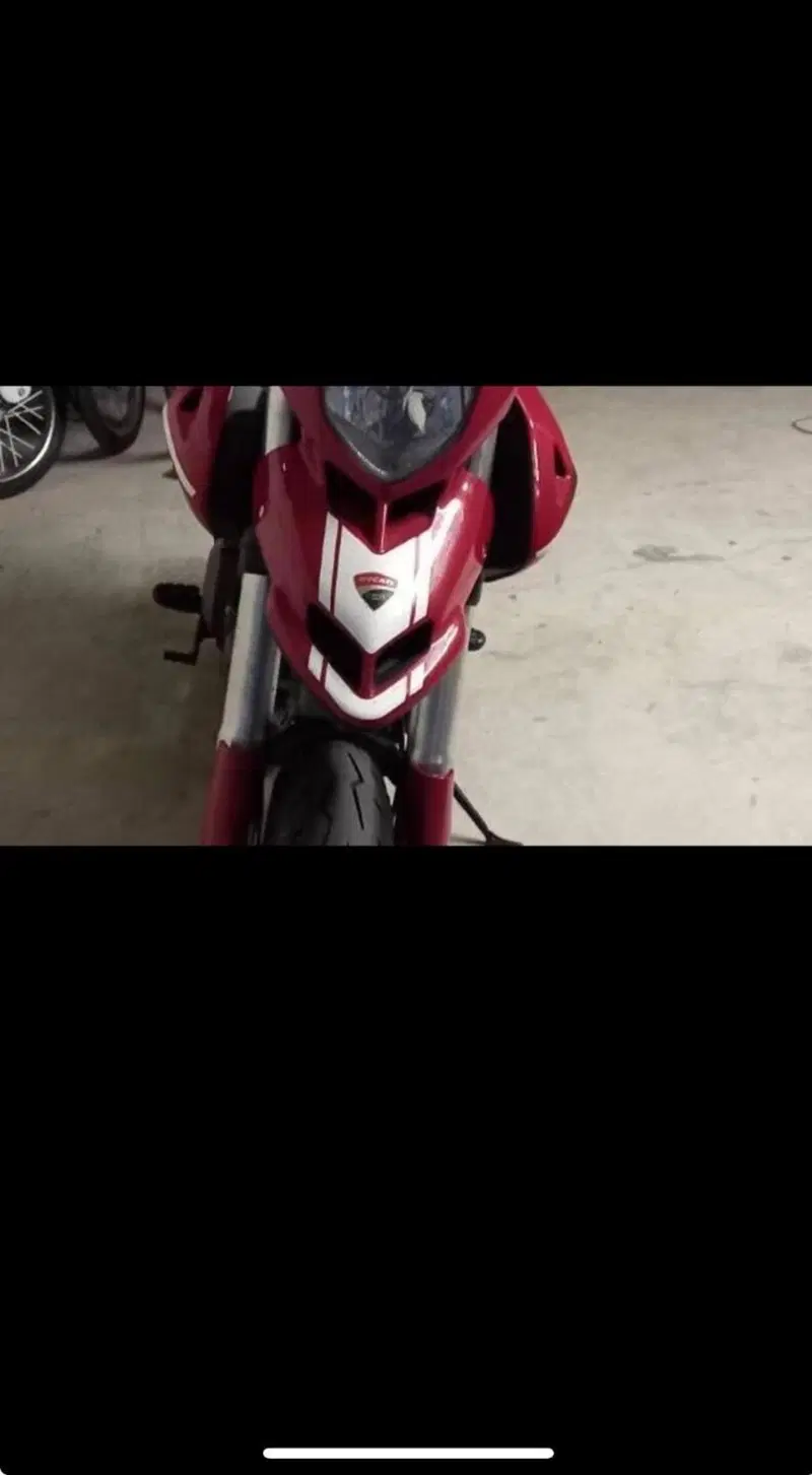 Ducati Hypermotard 796 (2012) (3)